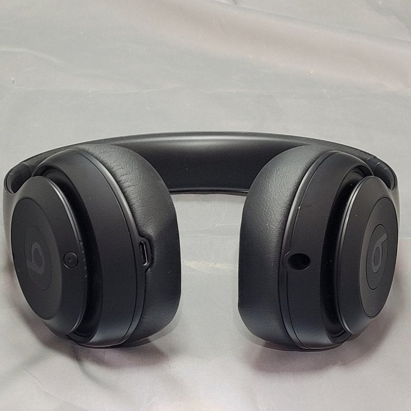 Audifonos Inalambricos Beats Mqtp3be Studio Pro Negro